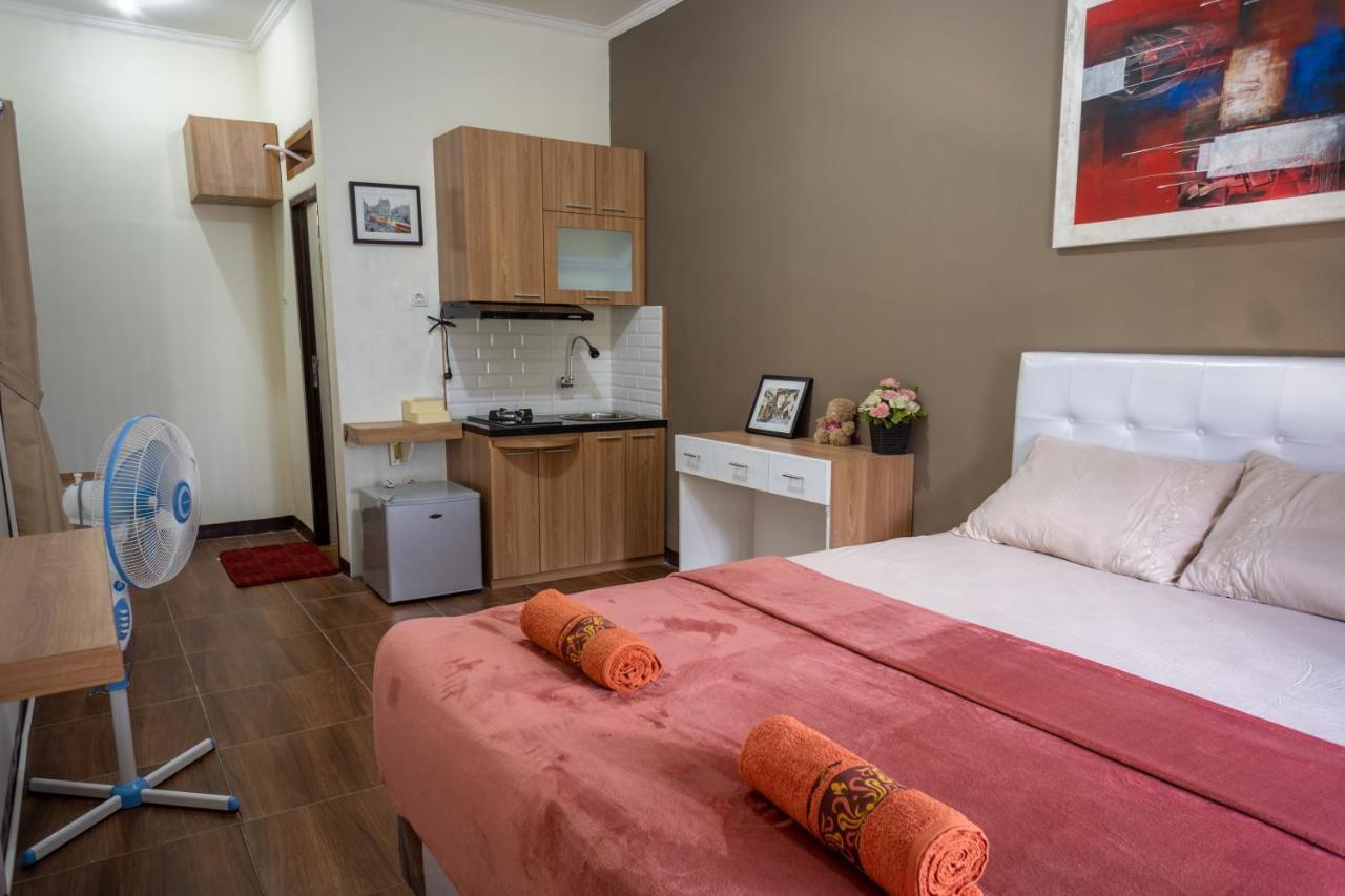 Zenrra House Hotel Bandung Eksteriør billede
