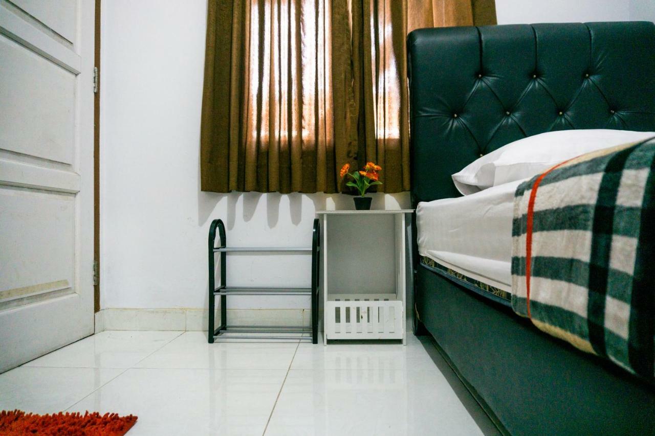 Zenrra House Hotel Bandung Eksteriør billede